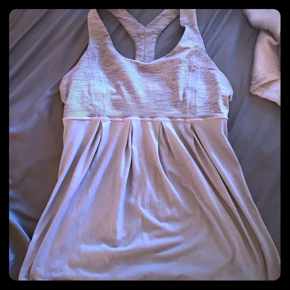 Lululemon tank top